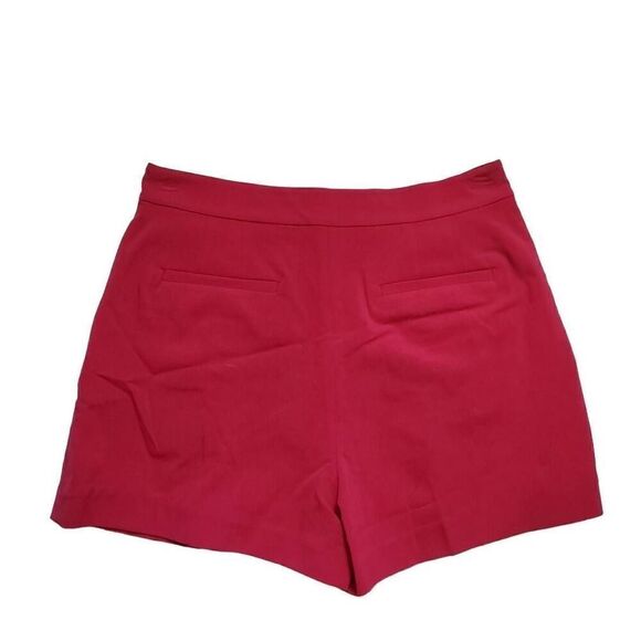 Michael Kors Ladies Size 10 Pink Carmine Pleated Gold Button Shorts - Picture 4 of 6
